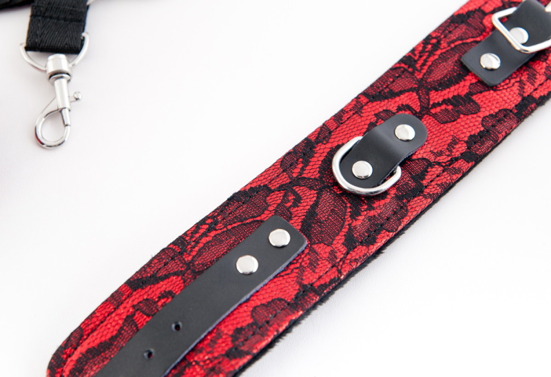 Изображение 5, Кружевной бондажный комплект TOYFA Marcus (сцепка, наручники и оковы), красный, TFA-714002